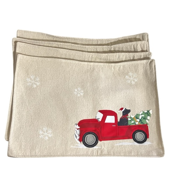 72 Inch Table Runner + 4 Placemat Set Red Truck Black Lab Dog Christmas - Picture 2 of 7